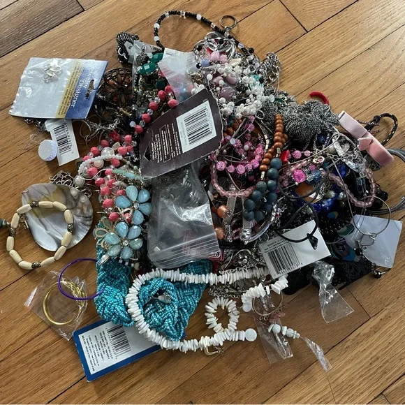 Jewelry Crafting Mystery Box | 4.5 Pounds - Picture 2 of 2